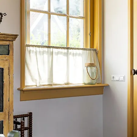 Boutique Jongwijs Hotel